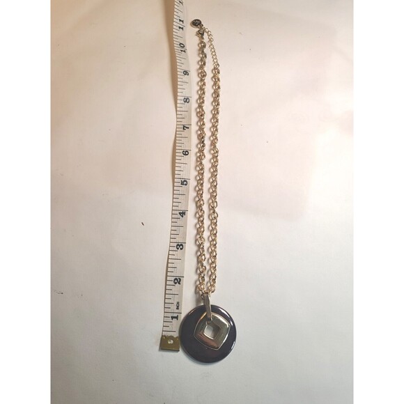 Vintage Liz Claiborne Gold Tone Necklace Deep Purple Pendant 20" - Picture 6 of 8